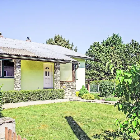 Ferienhaus Romy By Interhome Mannsdorf an der Donau
